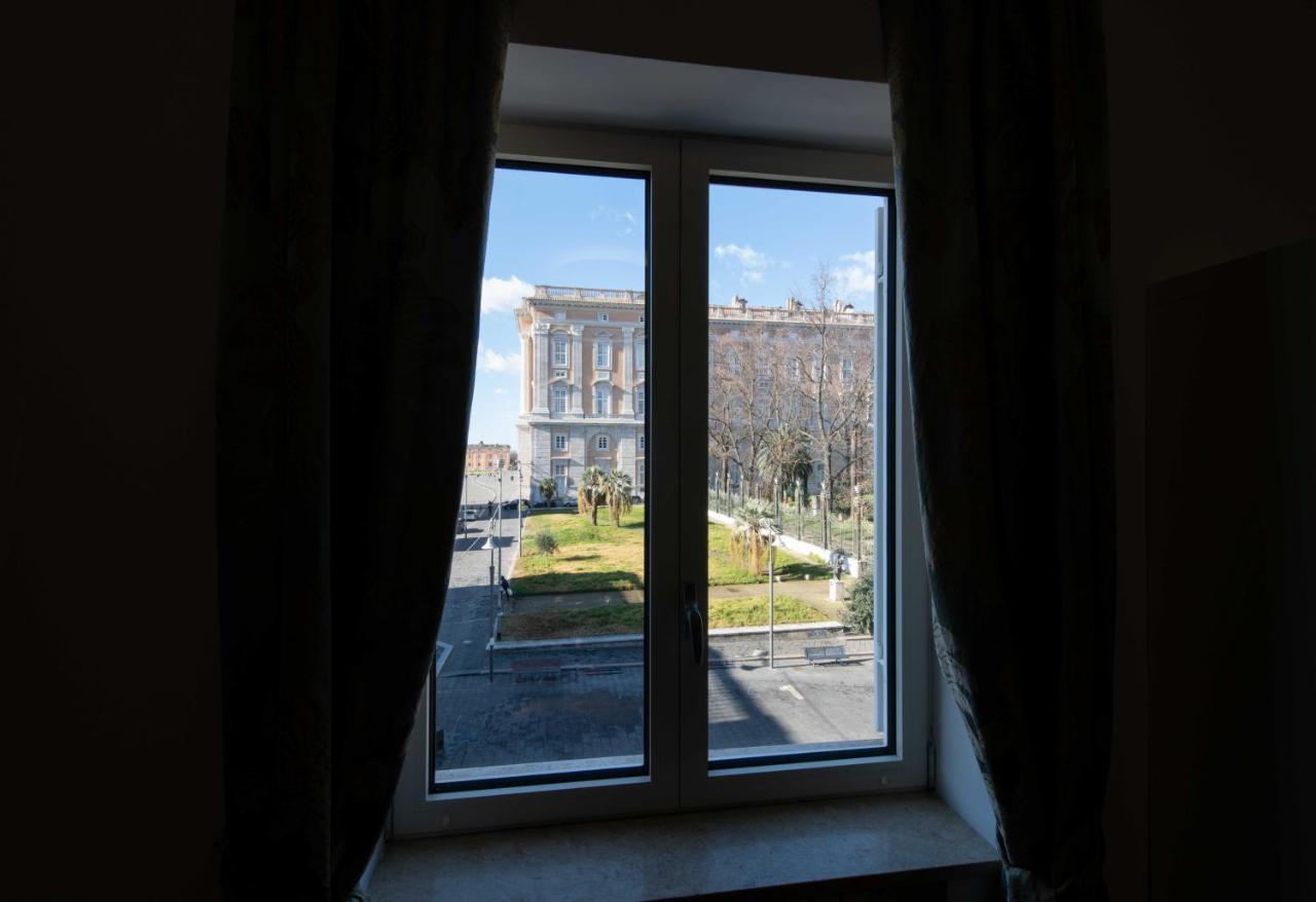 L'Insolita Reggia Казерта Екстер'єр фото