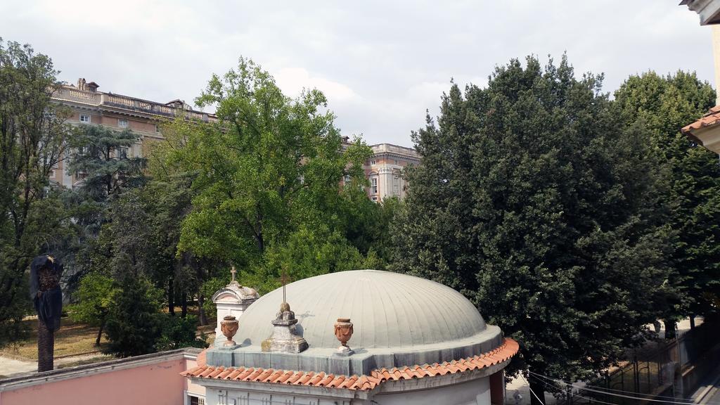 L'Insolita Reggia Казерта Екстер'єр фото